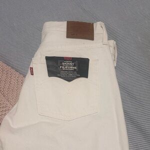 Levi’s 501 high rise skinny white size 28